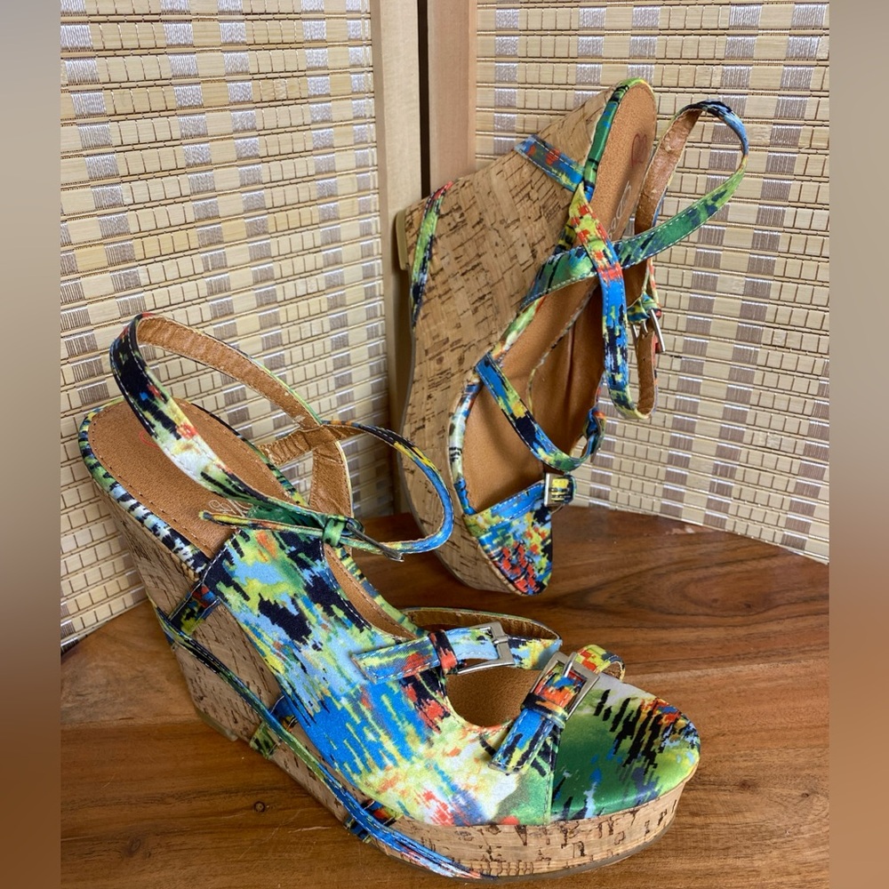 DbDk Fashion Watercolor Print Design Cork Wedge Woman’s 7 Sandals
